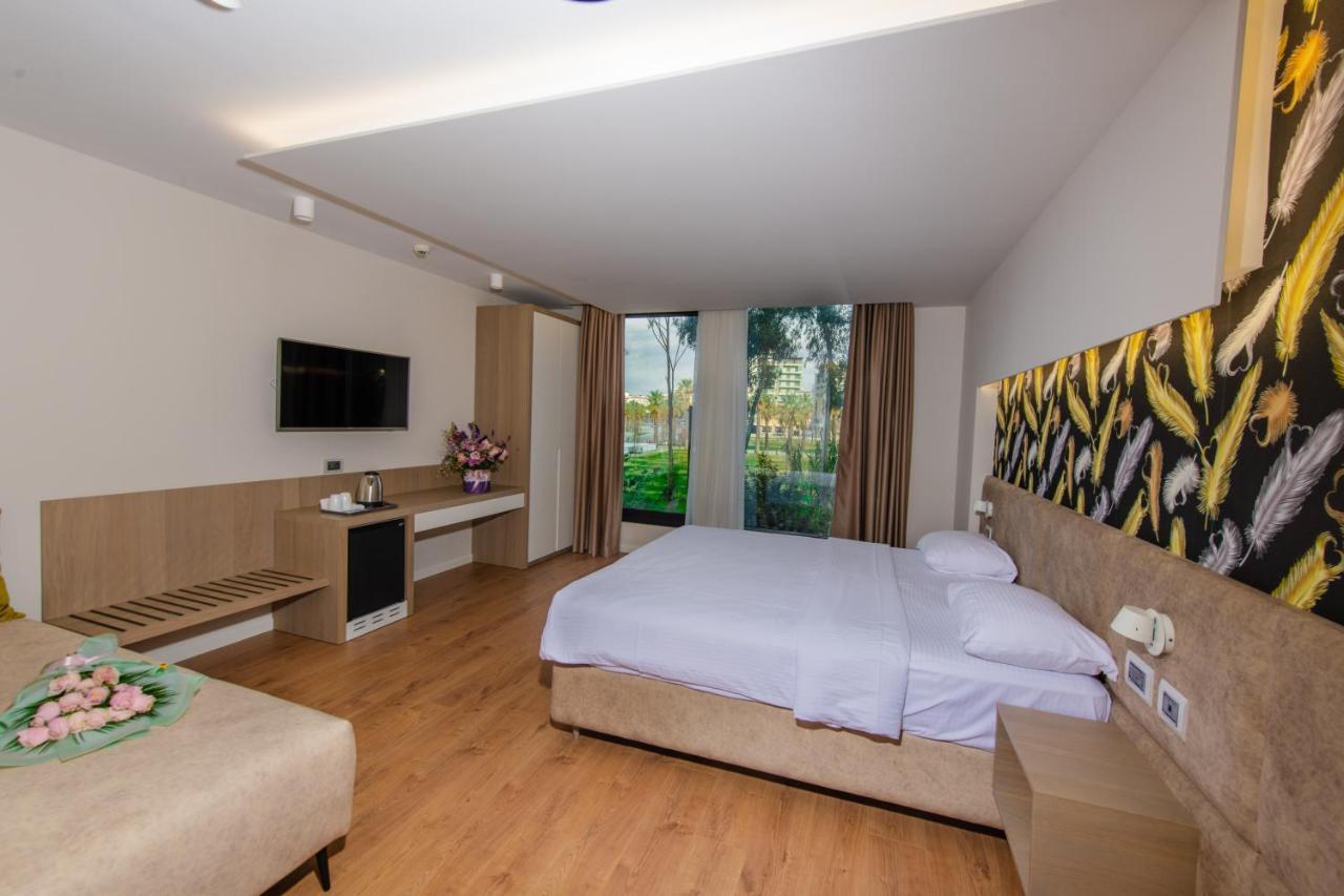 Marina Premium Hotel & Apartment Vlorë Eksteriør bilde